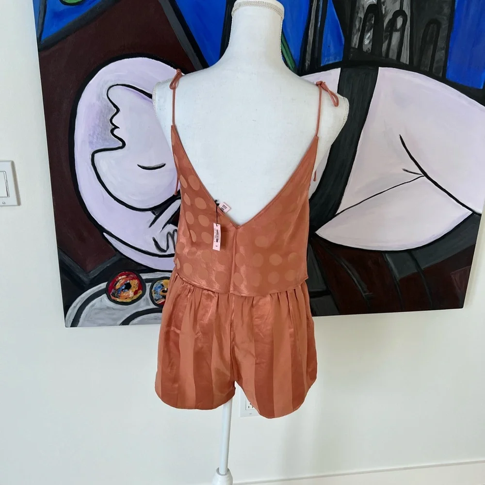 VICTORIA’S SECRET STRIPED POLKA DOT LIMITED VISCOSE CAMI SET SIZE top-S shorts-M